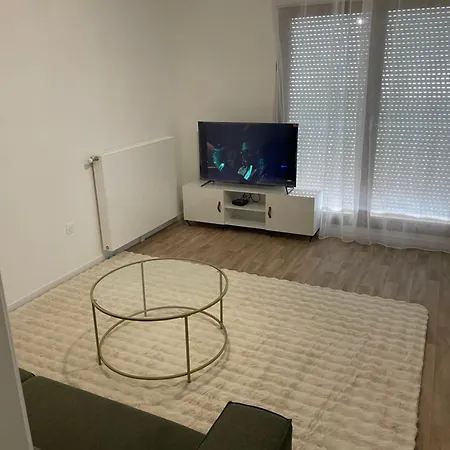 Lionel Apartmán *