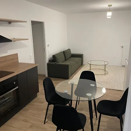 Lionel Apartmán